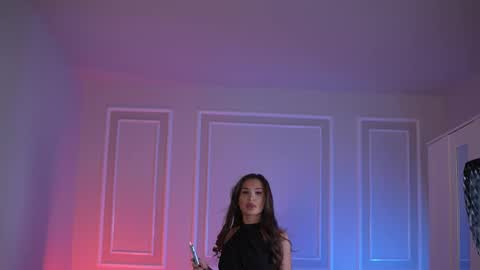 Kyssa online show from March 2026 07:18:02 PM