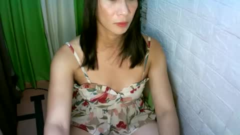 kyutshyne online show from November 2025 02:39:02 PM