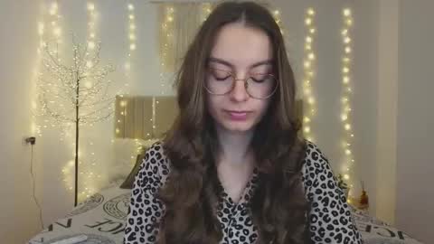 Margo  online show from December 2025 01:39:02 PM