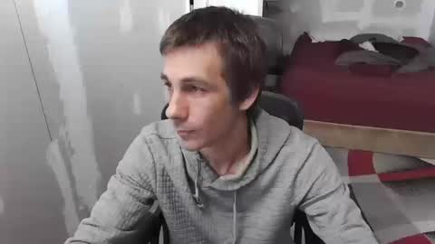 l1v1nth3dr3am online show from October 2025 02:51:01 PM