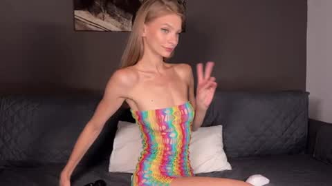 Julie online show from July 2026 12:28:01 AM