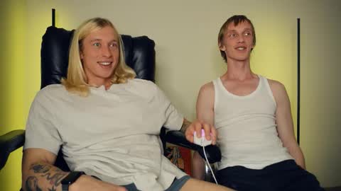 Adonis online show from October 2025 06:11:01 AM