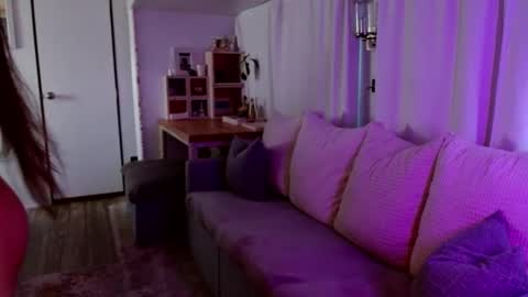 Snapshot of l_and_elle chatting on February 2025 12:57:02 AM Giselle online show from February 2025 12:57:02 AM