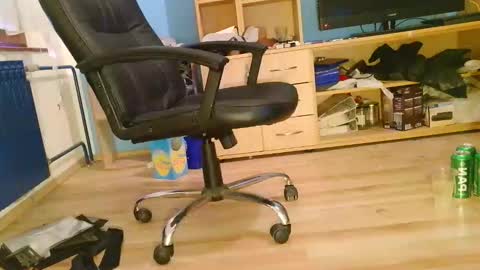 labondage online show from March 2026 12:43:02 PM