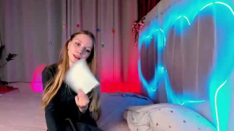 Snapshot of lada2k4 chatting on July 2026 05:04:02 AM Lada online show from July 2026 05:04:02 AM