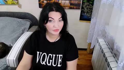 lady_boom_ online show from November 2025 06:52:01 PM