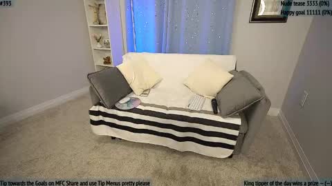 Anna online show from November 2025 09:47:01 PM