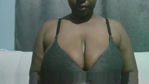 lady_dearra online show from October 2025 04:13:02 AM