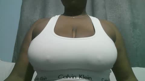 lady_dearra online show from October 2025 04:20:02 AM