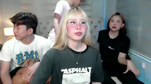 Snapshot of lady_galacticax chatting on February 2025 06:01:02 AM online show from February 2025 06:01:02 AM