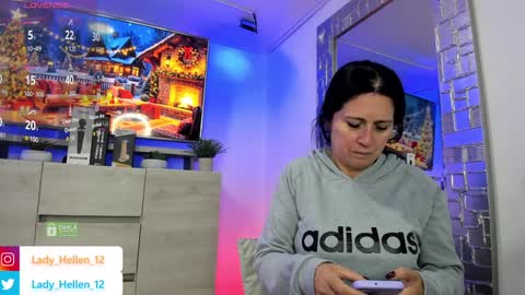    online show from December 2024 08:51:01 PM