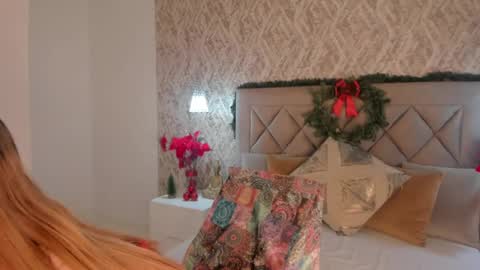 Gaby  online show from December 2024 05:44:01 PM