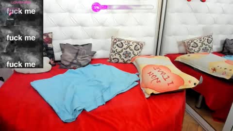 Snapshot of lady_lauren chatting on February 2025 08:50:01 AM lady lauren online show from February 2025 08:50:01 AM