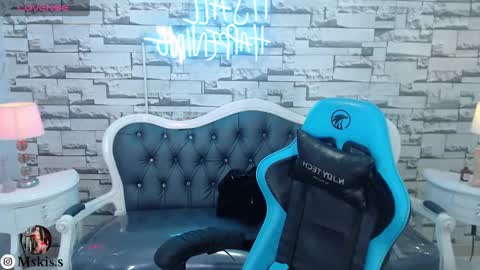 Lady Violet Bridgerton online show from February 2025 09:54:01 PM