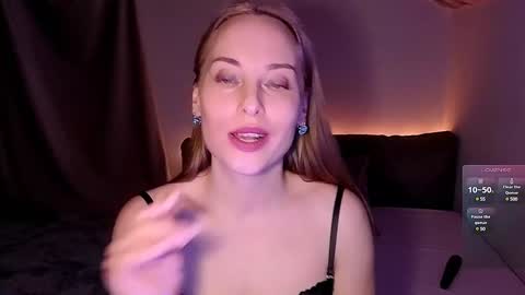 LadyAdele online show from January 2025 07:05:01 PM
