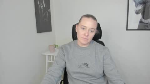 ALESSA online show from July 2026 05:43:01 AM