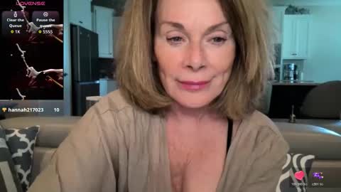 Snapshot of ladybabs chatting on April 2026 05:39:02 PM Ladybabs online show from April 2026 05:39:02 PM