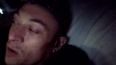 Snapshot of ladybug9097 chatting on November 2025 05:20:02 AM RockStar Couple online show from November 2025 05:20:02 AM