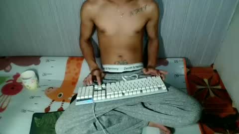 ladybugxoxo007 online show from July 2026 09:52:02 AM