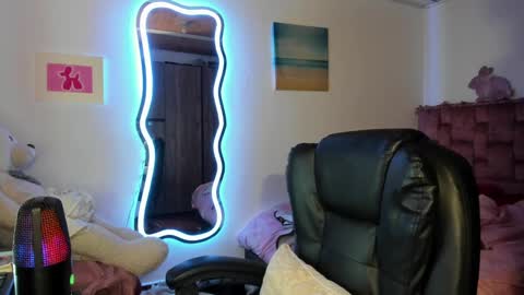 leidy daniela online show from March 2025 07:43:02 AM