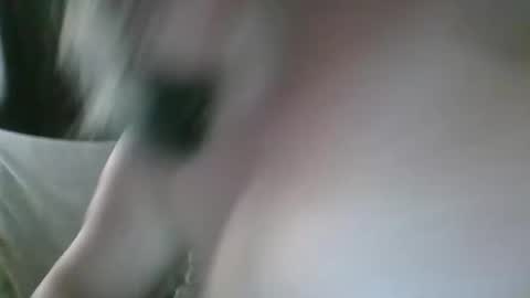 Snapshot of ladylynn13 chatting on November 2025 10:09:02 PM LadyLynn13 online show from November 2025 10:09:02 PM