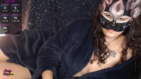 Snapshot of ladymeteor chatting on October 2025 07:00:01 PM Lady Meteor online show from October 2025 07:00:01 PM