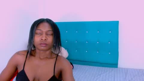 laura online show from January 2025 03:49:02 PM