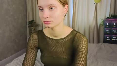 Lilia online show from October 2025 06:43:01 AM