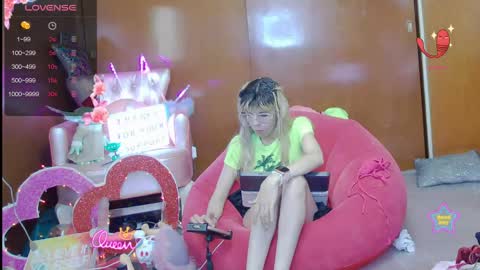 Skinnygirl online show from April 2026 02:51:02 AM