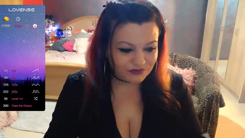 Arielle online show from December 2024 05:57:01 PM