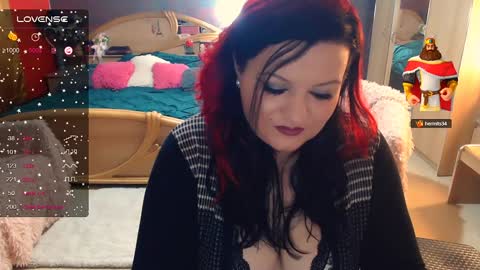 Arielle online show from February 2025 08:57:01 PM