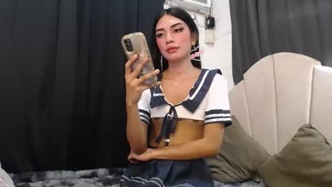 MANIKA online show from February 2025 06:02:02 PM