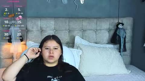    online show from October 2025 10:21:01 PM