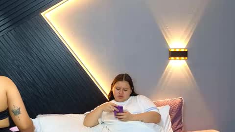    online show from February 2026 10:52:02 PM