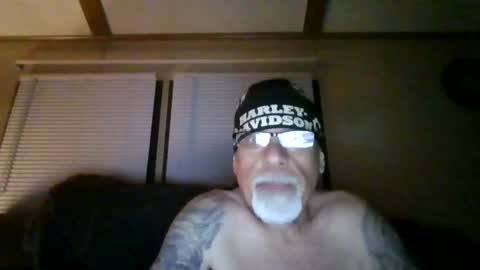 laidbackluxury online show from May 2026 02:31:02 AM