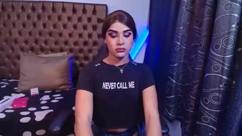 Camila online show from April 2026 11:27:02 PM