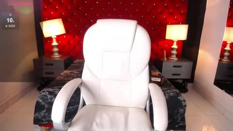 Snapshot of lailastilwills chatting on September 2025 04:56:02 AM Laila Stilwills online show from September 2025 04:56:02 AM