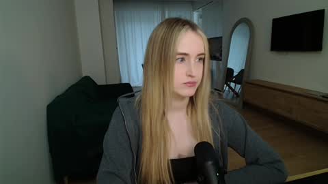 lailatoks - TIP 100 tks  get all my videos 22 VIDEOS SQUIRT PUSSY DILDO online show from March 2026 08:25:01 AM