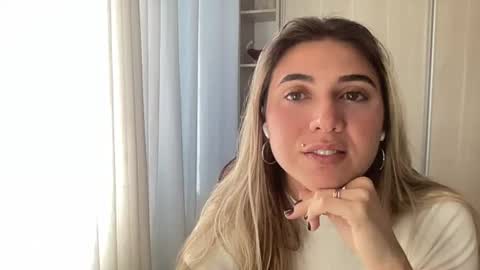 Snapshot of lailayourangel chatting on July 2026 05:26:02 PM lailayourangel online show from July 2026 05:26:02 PM