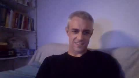 Snapshot of lain1986dd chatting on December 2025 02:28:02 AM Lain online show from December 2025 02:28:02 AM