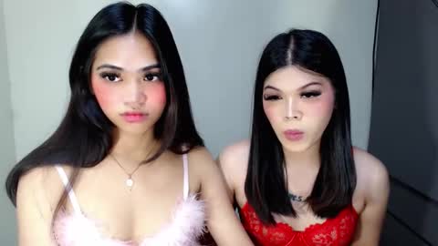 Snapshot of laire_allure chatting on April 2026 05:57:02 AM laire online show from April 2026 05:57:02 AM