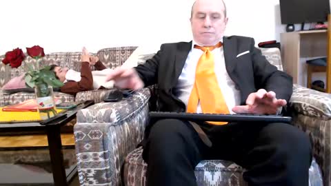 lajose52 online show from January 2025 05:20:01 PM