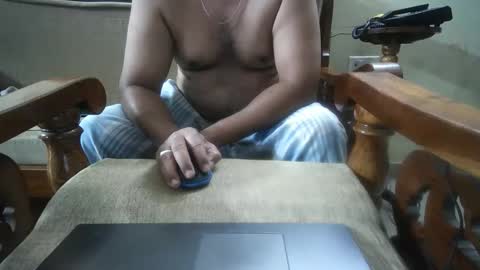 Honey man online show from April 2026 02:27:02 PM