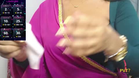 Snapshot of lakshmirani617378 chatting on April 2026 11:33:02 AM Laskhmirani online show from April 2026 11:33:02 AM