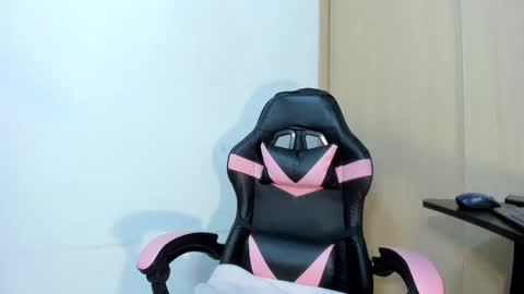 Lala online show from September 2025 10:44:02 PM