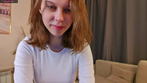 Snapshot of lalajecks chatting on April 2026 08:31:01 PM Julia online show from April 2026 08:31:01 PM