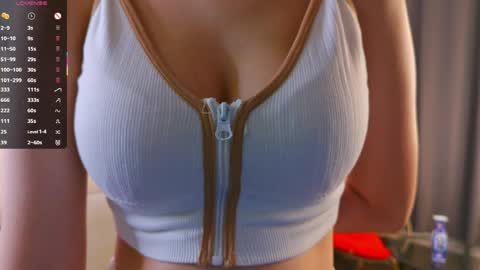 Snapshot of lalajecks chatting on April 2026 08:14:01 PM Julia online show from April 2026 08:14:01 PM