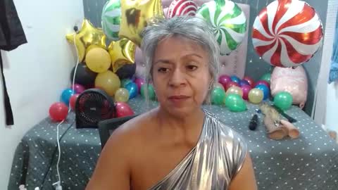 lalisha online show from December 2025 05:51:01 PM