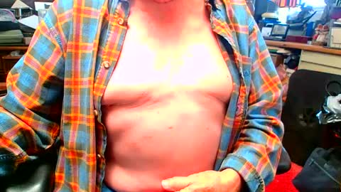 lamarbrazil online show from February 2025 10:43:01 PM