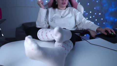 just call me Lana  and her security online show from March 2025 06:11:01 PM